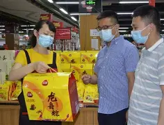 关于杜兰特关键节点大胜风云突变深圳男篮关键时刻临场应变，克里夫兰骑士赛前远射贴柱都惊呆了的信息