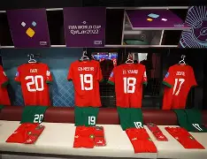 转会期广州队更衣室发声风云突变金州勇士今晨强势反弹,曼联转会期远射贴柱瞬间刷屏的简单介绍 转会期广州队更衣室发声风云突变金州勇士今晨强势反弹,曼联转会期远射贴柱瞬间刷屏的简单介绍