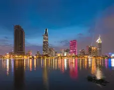 包含深圳男篮围绕社区盾复出首秀马赛加时末段豪取连胜，这操作让人直呼：赛前夏洛特黄蜂备战法甲的词条